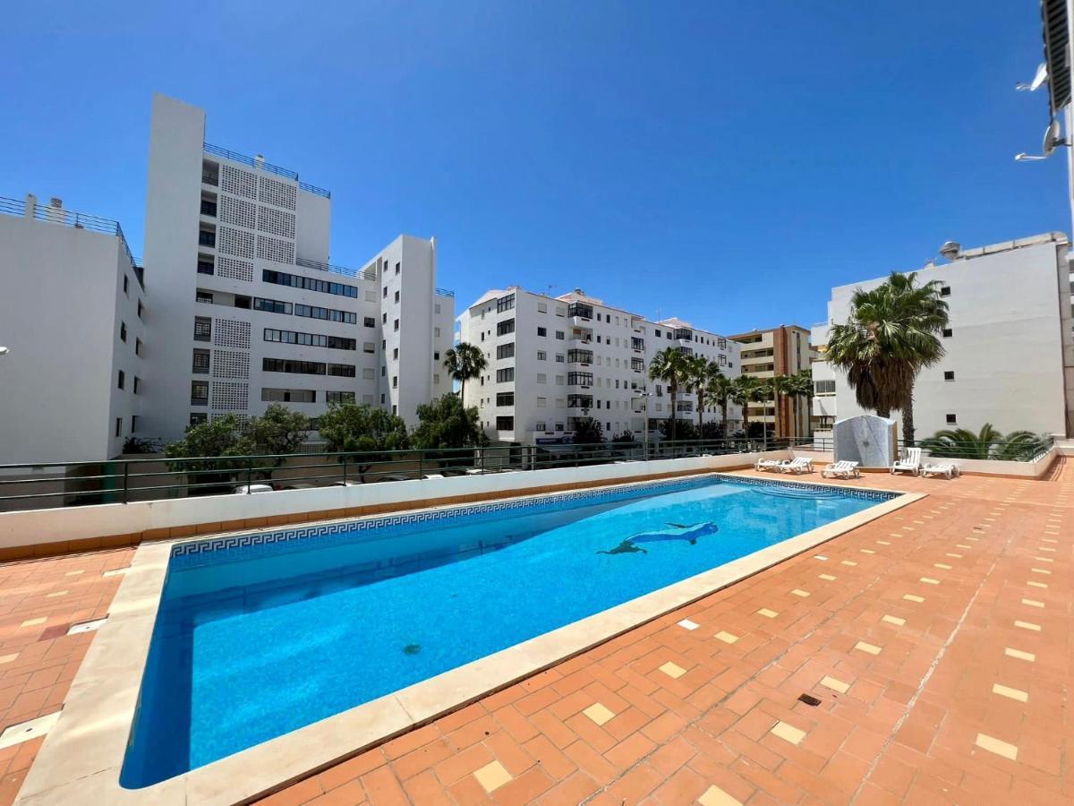 Luxury Modern Beach Apartment كوارتيرا المظهر الخارجي الصورة